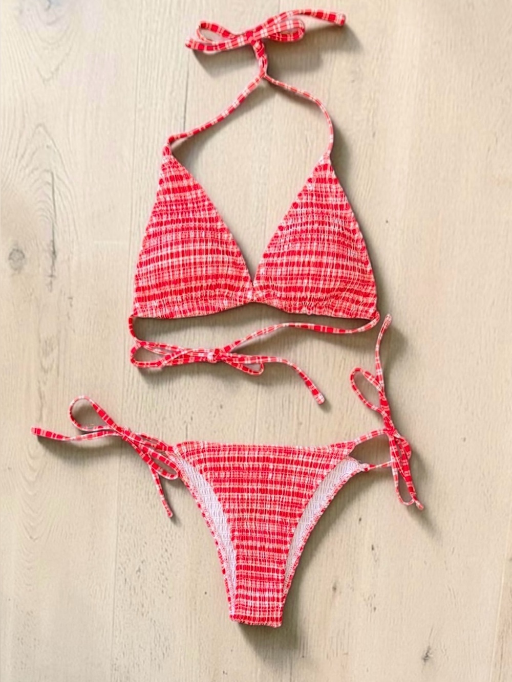 Red and White Y2K Patriotic Triangle Smocked Tie Bikini Set Size Medium